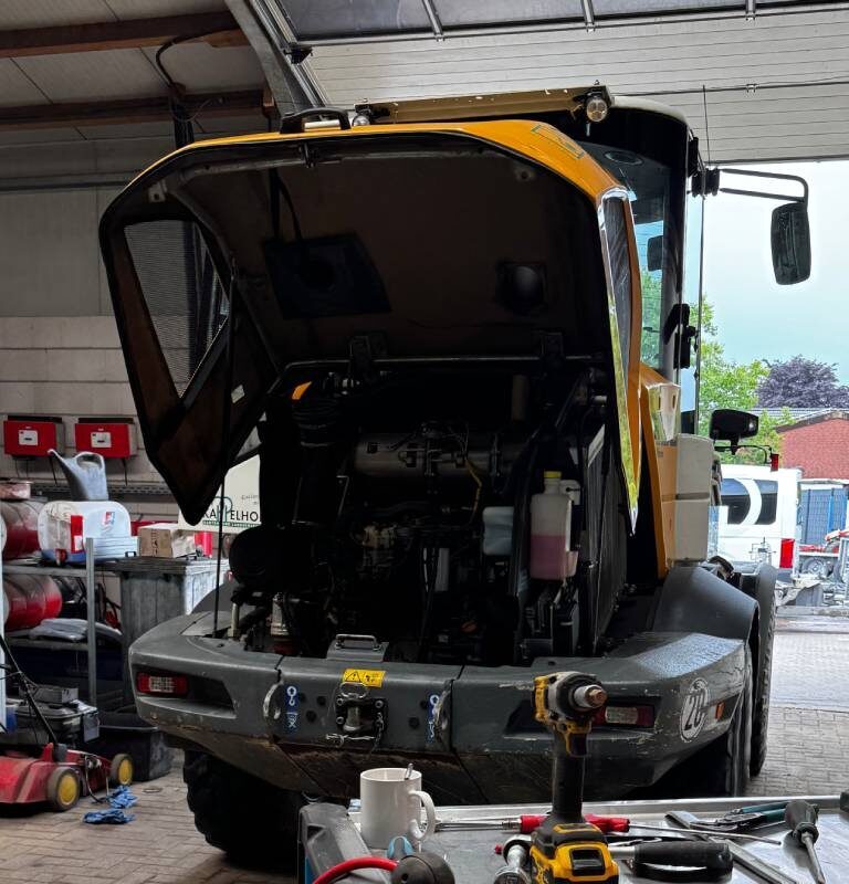 galabau_kappelhoff_blog_ baumaschinenpflege(1)